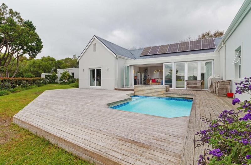 3 Bedroom Property for Sale in Steenberg Estate Western Cape